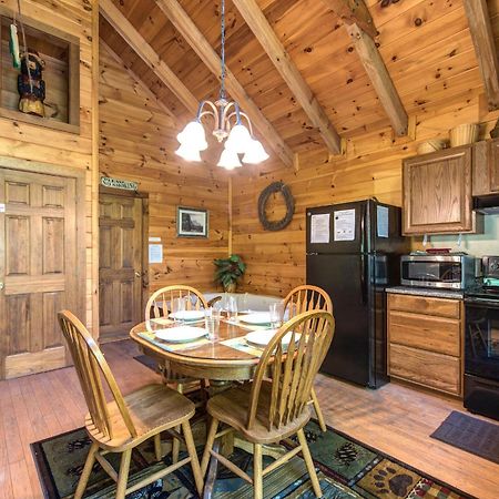 Fawn Cabin Gatlinburg Exteriör bild